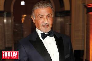 En su nueva mansión, ubicada en la exclusiva zona de Hidden Hills, en Los Ángeles, California, Stallone tiene de vecinos a Justin Bieber, Madonna, Britney Spears, Will Smith y las Kardashian.