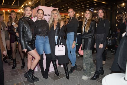 En su nueva tienda, Ivana Figueiras recibió a varias modelos, influencers y artistas para que la acompañen en su gran noche.