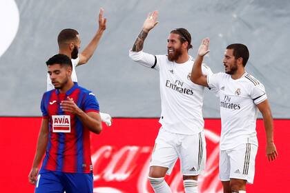 En su primer partido tras el parate, Real Madrid le ganó 3-1 a Eibar y sigue a dos puntos del líder Barcelona