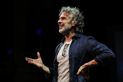 En su relato, Sbaraglia pasa por muy diversos estados emocionales