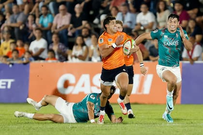 En su segunda temporada, Tarucas, de Tucumán, sostendrá contra Dogos uno de los cuatro enfrentamientos posibles entre organizaciones argentinas en el SRA.