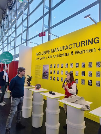 En Talents, el stand de la Universidad de las Artes de Berlin, que se abocó a mostrar productos que pueden llegar a realizar personas con diversas discapacidades