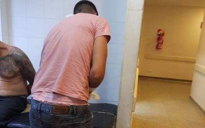 Personal de la comisaría 10ma. de City Bell logró detener anoche a los acusados a partir de una denuncia al 911 por una “pelea en la vía pública”