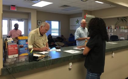 En Texas, el Departamento de Vehículos Motorizados solo ofrece servicios relacionados con vehículos