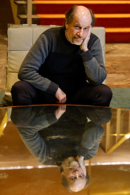 En tiempos del Parakultural, Marcelo Subiotto tuvo el grupo de teatro La Triunvirata, hacía clown y absorbía la ebullición artística de la época; "Me gustaba picar aquí y allá, salir de la tribu en la que estaba y trabajar con otras estéticas", cuenta