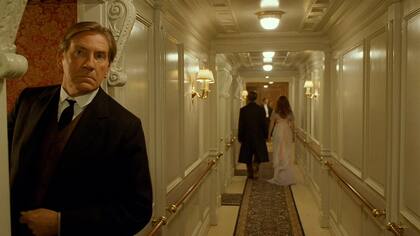 En Titanic, David Warner se puso en la piel de Spicer Lovejoy (Foto: imdb.com)