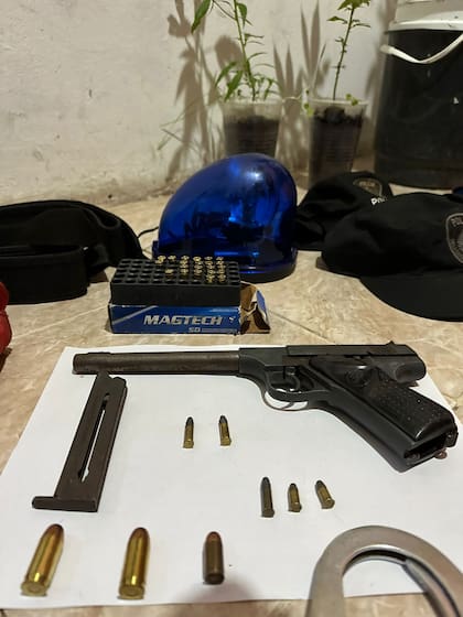 En todos los allanamientos se secuestró material clave para la investigación