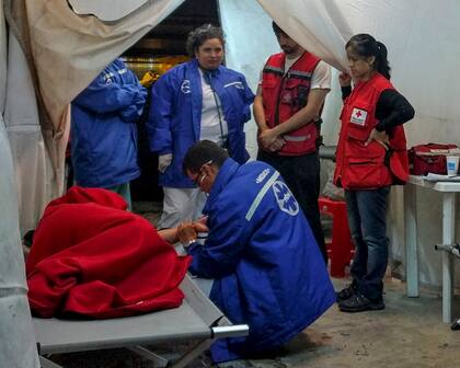 En total, 24 personas fueron asistidas por la Cruz Roja; una fue derivada al hospital Fernández