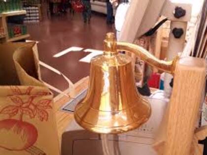 En Trader Joe’s, el sonido de las campanas funciona para la comunicación entre empleados