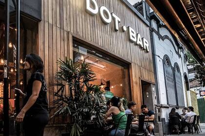 En Tucumán regalan cervezas para incentivar la vacunación entre jóvenes