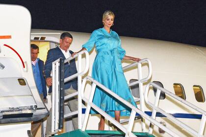 En turquesa monocromo, al llegar a la Argentina