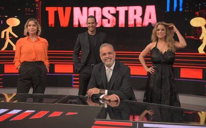 En TV Nostra, Jorge Rial está acompañado por Marina Calabró, Ángela Lerena y Diego Ramos