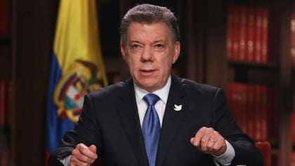 En Twitter, el presidente colombiano, Juan Manuel Santos, celebró el anuncio