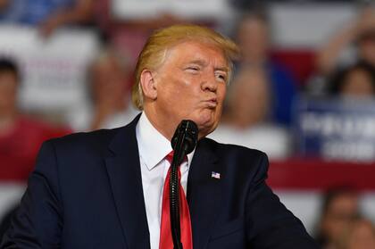 En un acto, reclamaron que el presidente expulse del país a una de ellas