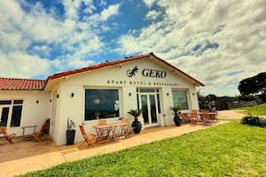 En un hotel de Chapadmalal colapsó un balcón, lo que provocó cinco heridos