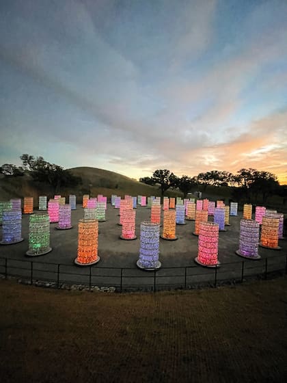 En un sector de la instalación, un homenaje a la industria vitivinícola de la región