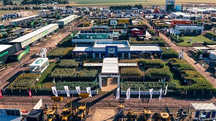 En un stand renovado, la marca desplegó el porfolio más completo y competitivo demostrando innovación constante y compromiso con los productores.