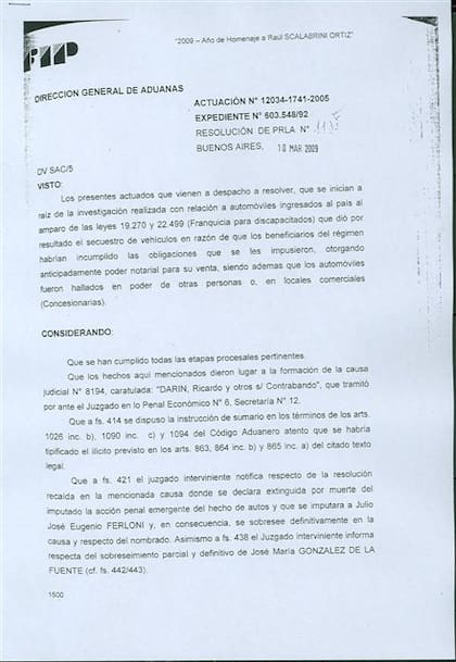 En una actuación administrativa, la Aduana entendió que no cometió el delito de contrabando y lo desligó de la causa