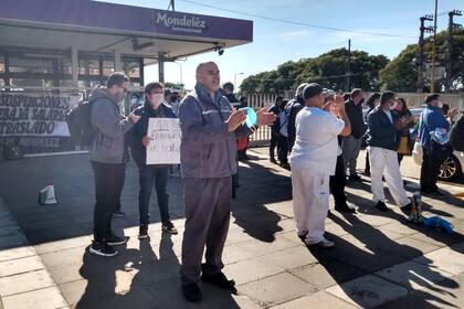 Reclamo en la planta de una empresa del rubro alimenticio