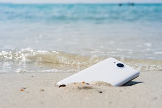 15 trucos poco conocidos para liberarte de tu teléfono, según expertos