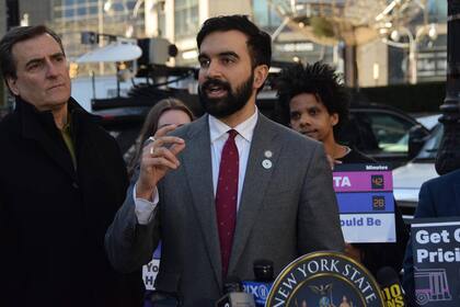 En una reciente conferencia de prensa, Zohran Mamdani pidió que se prohíba la venta y uso de rifles de asalto en Estados Unidos, tras el tiroteo ocurrido en Manhattan