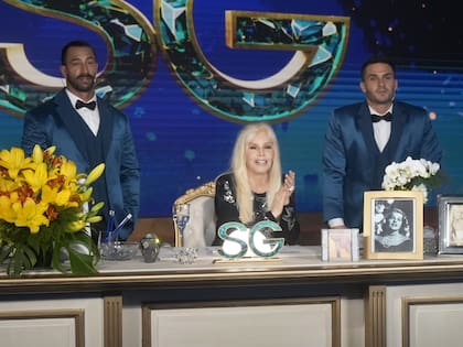 En una reciente entrevista con Intrusos (América TV) Susana Giménez confirmó que está trabajando en su próximo proyecto con los directivos de Telefe pero no reveló cuándo podría ser su fecha de regreso a la televisión