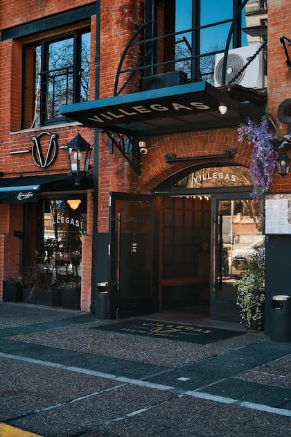 En Villegas Resto & Grill, el chef Martín Pedraza ideó para el 31 de diciembre, una cena con cinco pasos