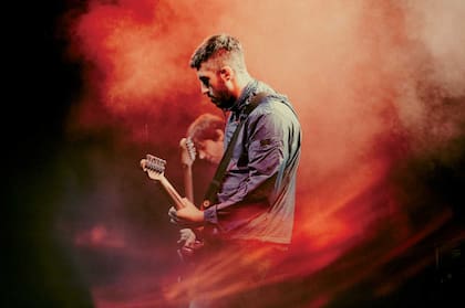 En vivo, Bestia Bebé aún busca la forma de administrar las dosis de agite y los pasajes más lentos