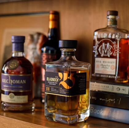 En Whisky Boutique ofrecen bebidas de seis países distintos.