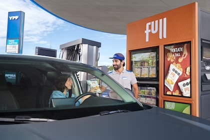 En YPF podés cargar combustible para tu auto, pero también para tu propia energía en YPF Full