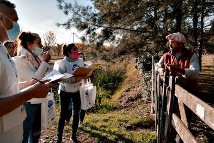 Encontrar a los habitantes en sus viviendas, una de las dificultades de los censistas