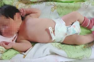 Robaron a una beba en el Hospital Paroissien mientras su madre dormía: fue encontrada horas más tarde