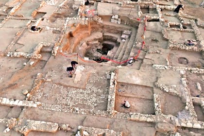 Encuentran mansión de 1,200 años de antigüedad en el desierto del Néguev