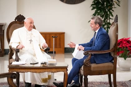Encuentro en el Vaticano entre el Papa Francesco y Javier Martinez Brocal
