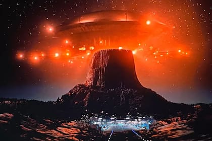 Encuentros cercanos del tercer tipo, de Steven Spielberg, cambió para siempre la vida de Devils Tower