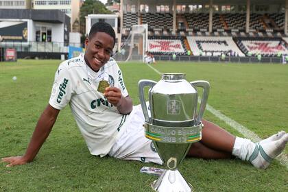 Endrick, la joya de 17 años que le costó 72 millones de euros a Real Madrid y podría ser el mejor “refuerzo” de Palmeiras frente a Boca