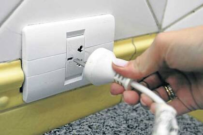 La Subsecretaría de Energía Eléctrica recomienda que las tarifas aumenten entre 17 y 20%, por debajo de la inflación esperada para este año, en torno al 51%