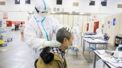 Enfermedades cardiovasculares o respiratorias, diabetes e hipertensión son algunas condiciones que ponen a los pacientes en riesgo