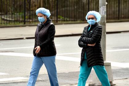 Los Centros de Control Epidemiológico de los Estados Unidos decidieron recomendar a los norteamericanos que usen "máscaras faciales de tela" para evitar la propagación del nuevo coronavirus
