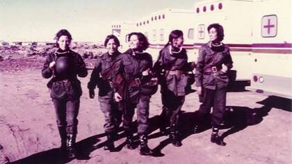 (De izq a der) Estela Morales, Gisela Bassler, Ana Masitto, Alicia Reynoso y Gladys Maluendez