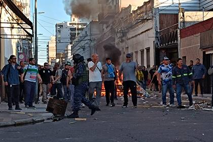 Enfrentamiento entre facciones de la UOCRA en San Nicolás