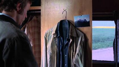 Ennis se despide de Jack en su propia casa en Secreto en la montaña