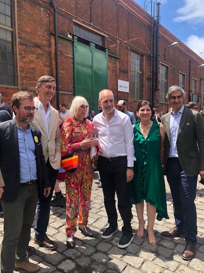 Enrique Avogadro, Facundo Gómez Minujín, Marta Minujín, Horacio Rodríguez Larreta, Larisa Andreani y Eduardo Mallea