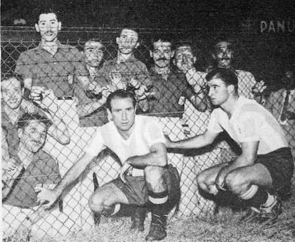 Enrique “Chueco” García y José Salomón, figuras de Racing y Argentina durante gran parte de los años 40.