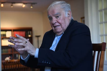 Enrique Iglesias: "Hoy en día nadie discute que tenemos que tener equilibrios fiscales, que hay que combatir la inflación, que hay que seguir adelante"