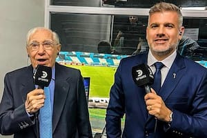 Fue por décadas un periodista estelar del fútbol y a los 89 años regresó para comentar un partido por TV