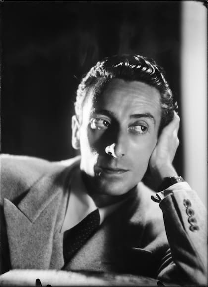 Enrique Santos Discépolo incluyó el término mango para refirse al dinero en su tango "Yira Yira"