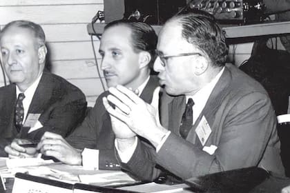 Enrique Shaw creó en 1952 la Asociación Cristiana de Emprsarios, una entidad que continua en la actualidad