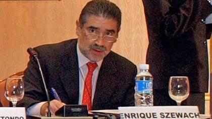 Enrique Szewach fue nombrado como director del Banco Centra