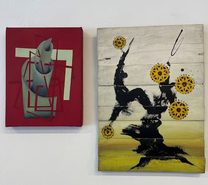 "Enrollado" (1999), de Magdalena Jitrik, y "Árbol con oros" (1994-97), de Alfredo Londaibere